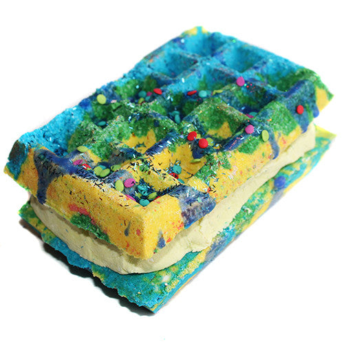 Coffee Spice Cake Waffle Sandwich Bath Bomb+ Bubble Bar - New York's Bathhouse